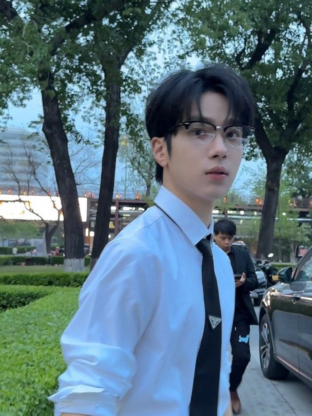 Nh&agrave; tuyển dụng hỏi: "C&aacute;i g&igrave; c&oacute; thể d&agrave;i c&oacute; thể ngắn, c&oacute; thể nhanh c&oacute; thể chậm?" - Ch&agrave;ng trai trả lời 2 chữ, được nhận việc ngay- Ảnh 1.