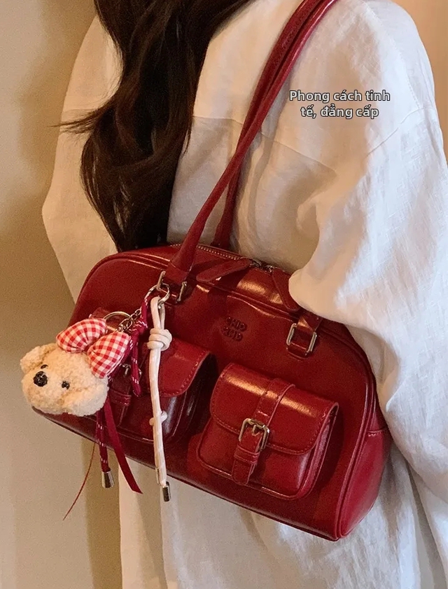 B&oacute;c gi&aacute; chiếc t&uacute;i Chanel 2026 khiến Go Youn Jung m&ecirc; mẩn: H&oacute;a ra đ&acirc;y l&agrave; xu hướng 'sang chảnh h&oacute;a' mọi set đồ c&ocirc;ng sở - Ảnh 12.