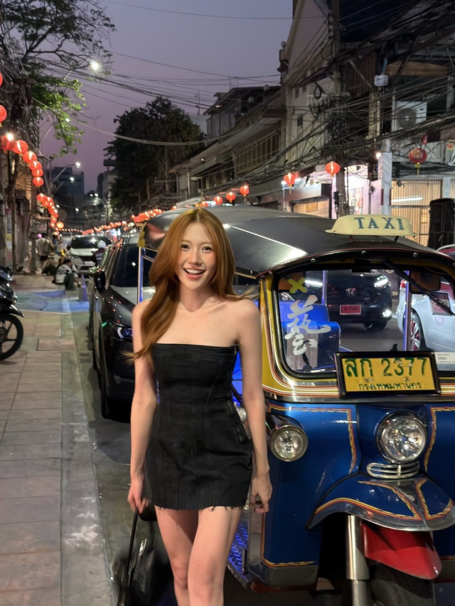 Ph&aacute;t sốt v&igrave; Uyển &Acirc;n: Giảm 12 c&acirc;n m&agrave; ngỡ "thay đầu", c&ograve;n c&oacute; n&eacute;t giống Triệu Lộ Tư - Ảnh 10.