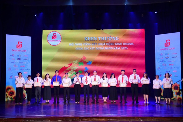 Saigon Co.op tổng kết năm 2025, triển khai chiến lược đột ph&aacute; năm 2026: Ki&ecirc;n định vai tr&ograve; n&ograve;ng cốt, hướng tới tầm v&oacute;c to&agrave;n cầu - Ảnh 4.