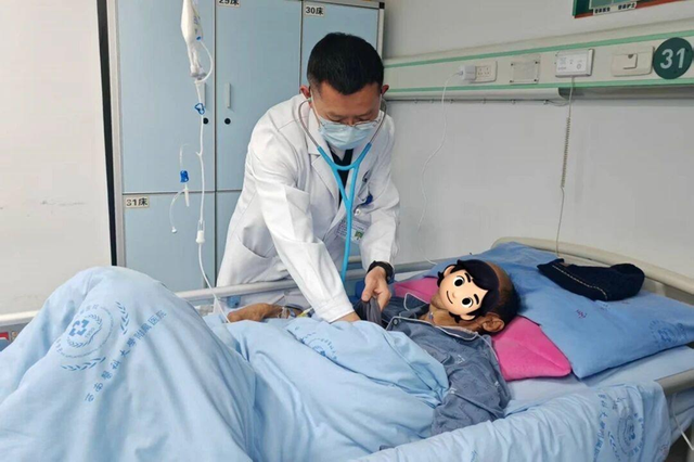 Người đ&agrave;n &ocirc;ng suy thận, suy gan v&igrave; ăn phần n&agrave;y của c&aacute;, nhiều người vẫn tưởng l&agrave; bổ dưỡng- Ảnh 1.