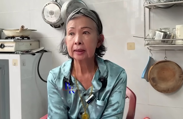 Vợ cũ Bảo Chung: Phải b&aacute;n nh&agrave; chữa tai biến, nu&ocirc;i con ung thư, giờ ở ch&ugrave;a   - Ảnh 1.