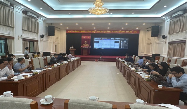 Bộ Giáo dục và Đào tạo tổ chức giới thiệu, hướng dẫn sử dụng Phần mềm văn bằng số, chứng chỉ số - phân hệ số hóa văn bằng, chứng chỉ - Ảnh 2.