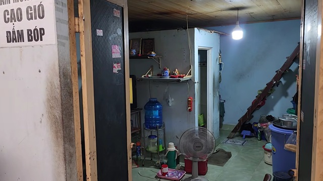 Nữ nghệ sĩ 70 tuổi kh&ocirc;ng c&oacute; gạo ăn, bật kh&oacute;c: "Tiền Kim Tử Long cho hết sạch rồi"- Ảnh 1.