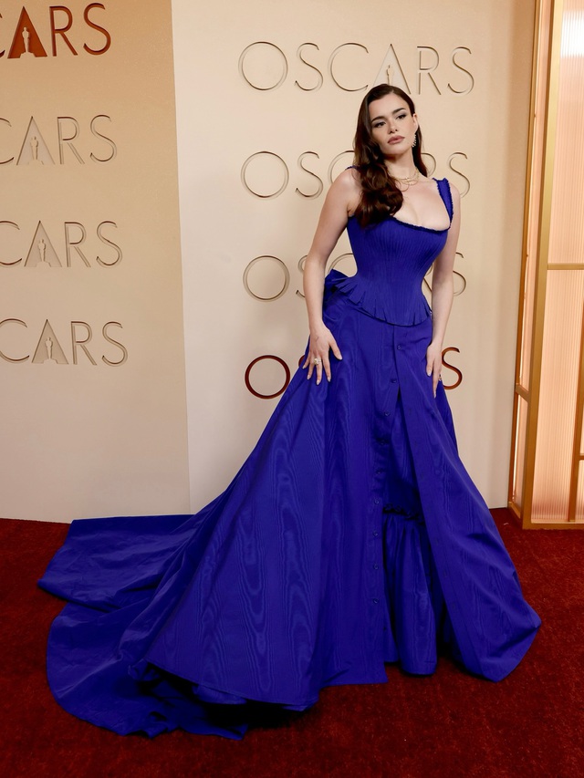 M&agrave;n giảm c&acirc;n đang khiến c&otilde;i mạng ồn nhất l&uacute;c n&agrave;y: Người khen đẹp, người ch&ecirc; hết sexy - Ảnh 9.