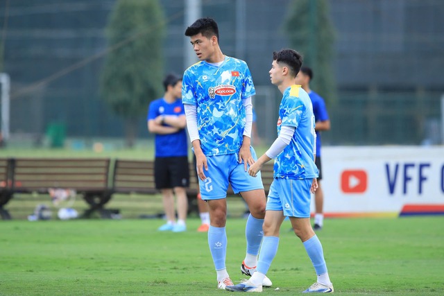 Phát hiện mới Đinh Quang Kiệt, “gã khổng lồ” 1m94 ở U23 Việt Nam- Ảnh 1. Phát hiện mới Đinh Quang Kiệt, “gã khổng lồ” 1m94 ở U23 Việt Nam- Ảnh 1.