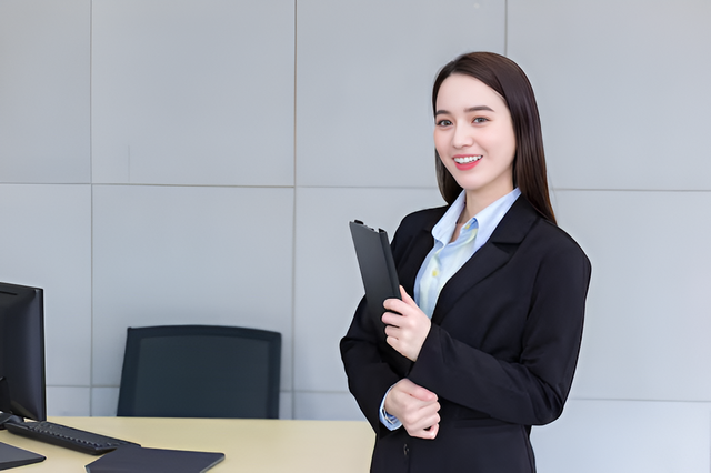 Nh&agrave; tuyển dụng hỏi: &ldquo;Nếu bạn l&agrave; một m&oacute;n đồ, bạn sẽ l&agrave; g&igrave;?&rdquo; &ndash; C&acirc;u trả lời của c&ocirc; g&aacute;i khiến người phỏng vấn nhớ m&atilde;i - Ảnh 1.