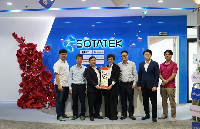 Tech Quest – Mở Ra Sân Chơi Lập Trình Chuẩn Quốc Tế Tại Việt Nam - Ảnh 1.