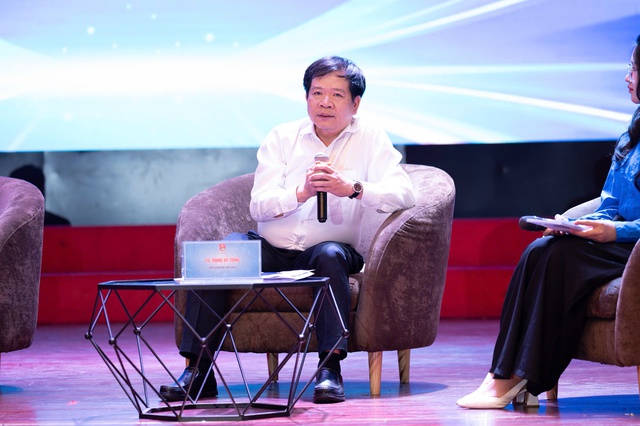 Lễ kỷ niệm 95 năm Ng&agrave;y th&agrave;nh lập Đo&agrave;n TNCS Hồ Ch&iacute; Minh v&agrave; Chương tr&igrave;nh đối thoại giữa Đảng ủy Học viện Thanh thiếu ni&ecirc;n Việt Nam v&agrave; c&aacute;n bộ đo&agrave;n, đảng vi&ecirc;n chi bộ sinh vi&ecirc;n - Ảnh 5.