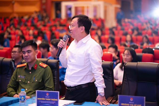 Lễ kỷ niệm 95 năm Ng&agrave;y th&agrave;nh lập Đo&agrave;n TNCS Hồ Ch&iacute; Minh v&agrave; Chương tr&igrave;nh đối thoại giữa Đảng ủy Học viện Thanh thiếu ni&ecirc;n Việt Nam v&agrave; c&aacute;n bộ đo&agrave;n, đảng vi&ecirc;n chi bộ sinh vi&ecirc;n - Ảnh 6.