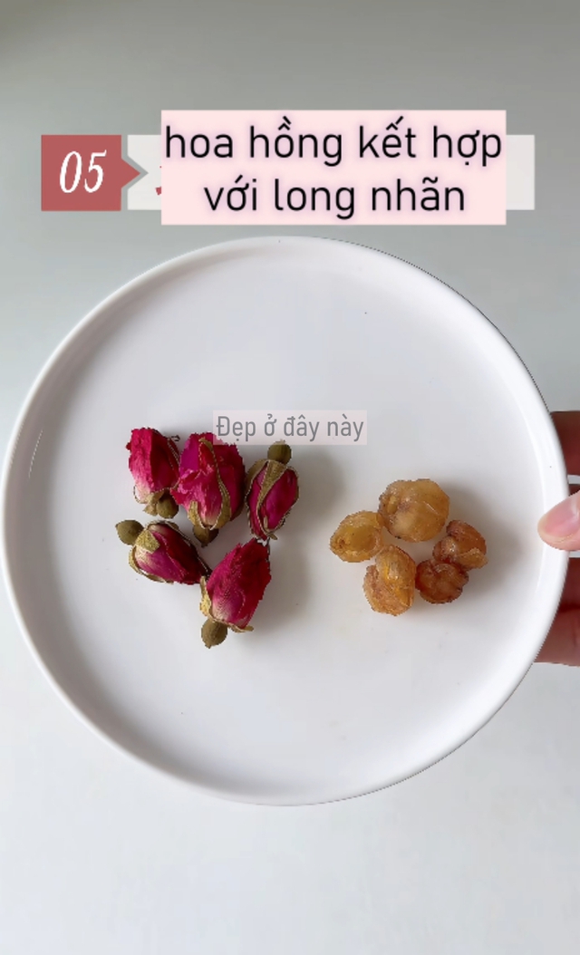 Uống tr&agrave; hoa hồng đ&uacute;ng c&aacute;ch, 2 tuần sau t&ocirc;i nhận thấy l&agrave;n da kh&aacute;c hẳn - Ảnh 7.