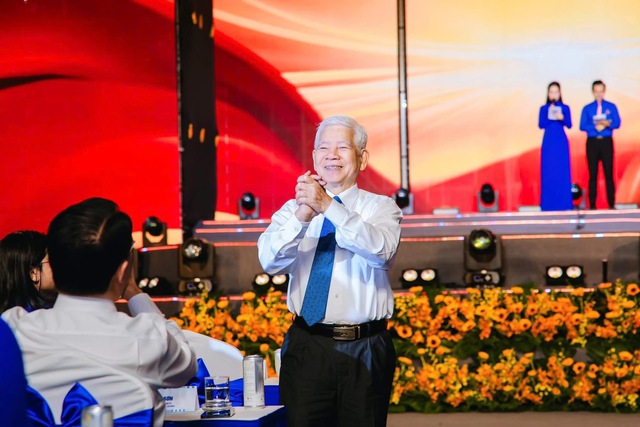 Tuổi trẻ Th&agrave;nh phố Hồ Ch&iacute; Minh: 95 năm giữ lửa truyền thống v&agrave; kh&aacute;t vọng vươn m&igrave;nh trong kỷ nguy&ecirc;n số - Ảnh 1.