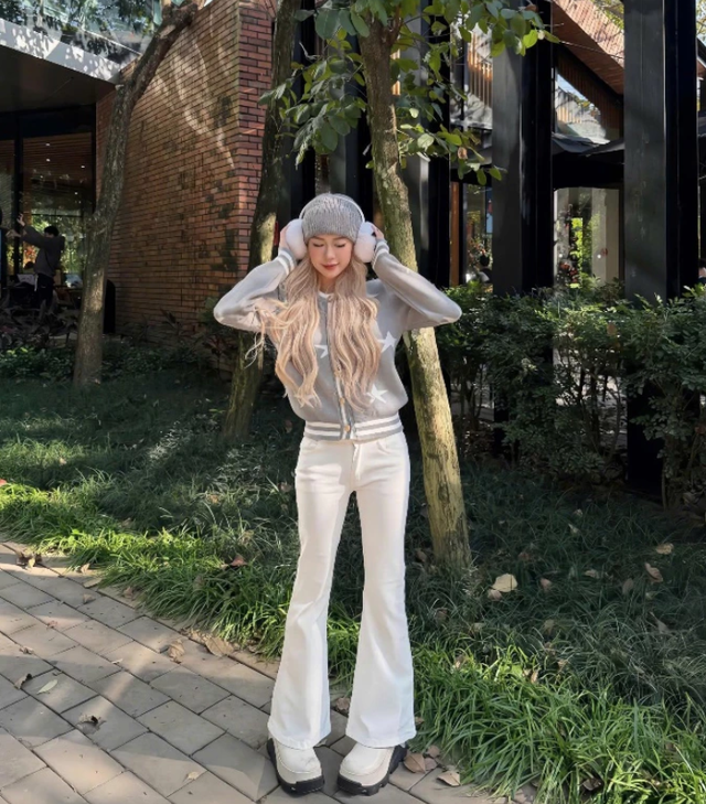 "C&ocirc;ng ch&uacute;a Kpop" diện 1 lần, item n&agrave;y bỗng rần rần c&otilde;i mạng - Ảnh 17.