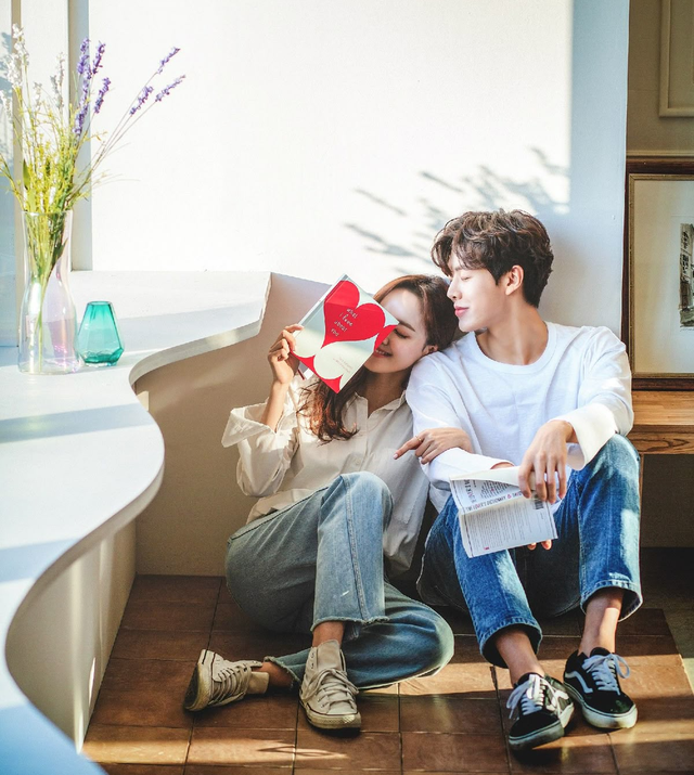 Bí ẩn dòng thư tay "Anh sẽ đến, với tư cách là chú rể": Truy tìm người chồng si mê vợ nhất MXH - Ảnh 2.