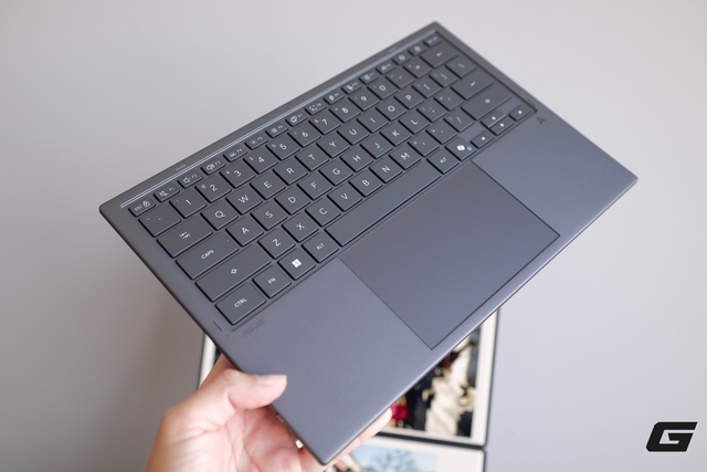 Tr&ecirc;n tay nhanh Zenbook Duo 2026: Laptop hai m&agrave;n h&igrave;nh thế hệ mới của Asus c&oacute; g&igrave; đ&aacute;ng ch&uacute; &yacute;?- Ảnh 21.