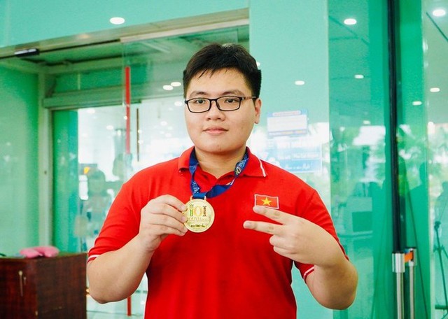 Kh&aacute;t vọng Việt Nam 2025: Những &ldquo;vi&ecirc;n kim cương&rdquo; tỏa s&aacute;ng từ tr&iacute; tuệ v&agrave; bản lĩnh - Ảnh 2.