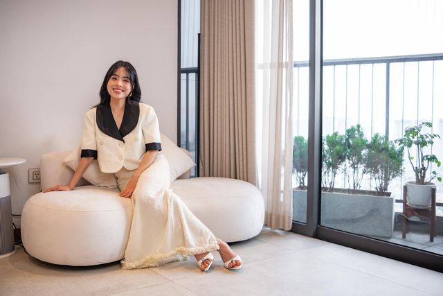 Cuộc sống sang chảnh của hội "ph&uacute; b&agrave;" Vbiz: Huyền Baby ở biệt thự 100 tỷ, Ngọc Thanh T&acirc;m sống trong "cung điện" đập th&ocirc;ng 6 căn- Ảnh 4.