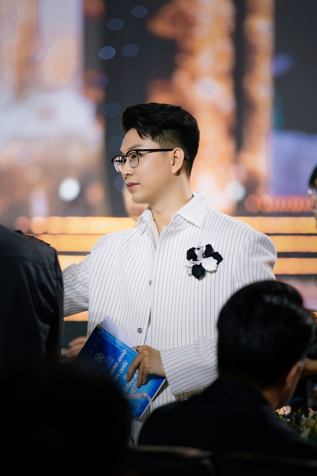 Trọng Hiền, từ "hiện tượng" Mr World Việt Nam đến MC đ&ecirc;m chung kết to&agrave;n quốc Miss World Vietnam 2025 - Ảnh 3.