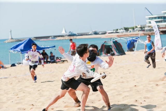 4 t&igrave;nh huống đồng nghiệp "rắn độc" lộ diện trong team building- Ảnh 2.