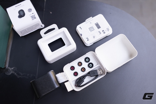 &ldquo;Tr&ecirc;n tai&rdquo; Sony WF-1000XM6: Lột x&aacute;c thiết kế, đeo chắc hơn v&agrave; chống ồn thực sự tạo kh&aacute;c biệt- Ảnh 4.