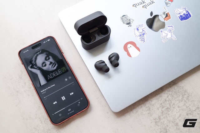 &ldquo;Tr&ecirc;n tai&rdquo; Sony WF-1000XM6: Lột x&aacute;c thiết kế, đeo chắc hơn v&agrave; chống ồn thực sự tạo kh&aacute;c biệt- Ảnh 17.
