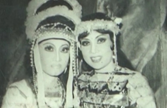 Nữ nghệ sĩ bật kh&oacute;c t&igrave;m bạn ở Mỹ: "T&ocirc;i mong được gặp lại bạn"- Ảnh 2.