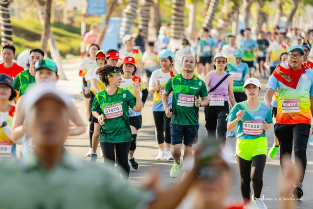 Herbalife Việt Nam tiếp tục đồng hành cùng Giải Vô địch Quốc gia Marathon và cự ly dài báo Tiền Phong năm thứ sáu liên tiếp để khuyến khích lối sống năng động - Ảnh 2.