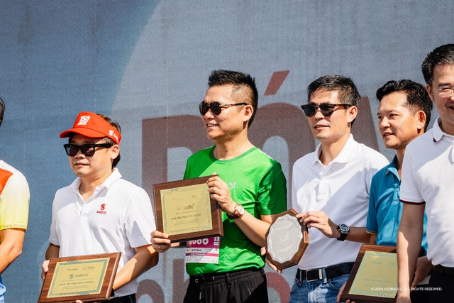 Herbalife Việt Nam tiếp tục đồng hành cùng Giải Vô địch Quốc gia Marathon và cự ly dài báo Tiền Phong năm thứ sáu liên tiếp để khuyến khích lối sống năng động - Ảnh 4.