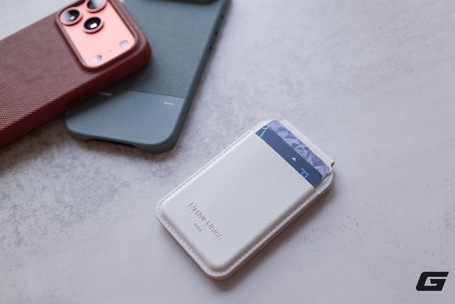 Trên tay Native Union (Re)Classic cho iPhone 17 Pro Max và iPhone Air: Tối giản, chỉn chu từng chi tiết, MagSafe sạc không cần tháo ốp - Ảnh 16.