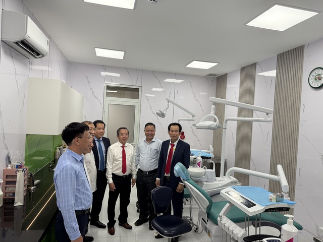 Bệnh viện L&ecirc; Văn Thịnh: Đột ph&aacute; c&ocirc;ng nghệ với Trung t&acirc;m Nha khoa Kỹ thuật cao v&agrave; Chuy&ecirc;n s&acirc;u - Ảnh 3.