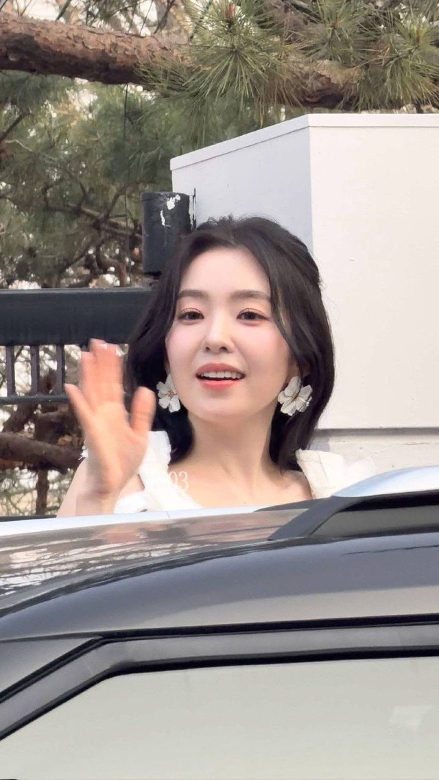 Ngừng soi Irene l&atilde;o h&oacute;a- Ảnh 1.