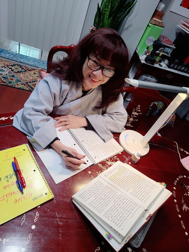 Nữ NSƯT giải nghệ sang Mỹ tu tập: "Tôi ăn chay, sám hối"- Ảnh 2. Nữ NSƯT giải nghệ sang Mỹ tu tập: "Tôi ăn chay, sám hối"- Ảnh 2.