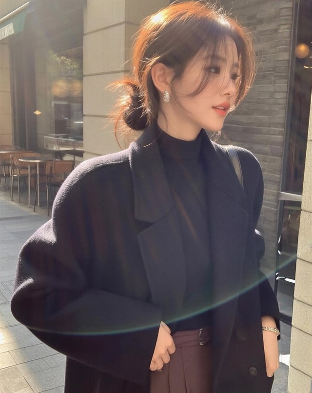 Nh&agrave; tuyển dụng nam: "Bạn thấy chỗ n&agrave;o tr&ecirc;n người t&ocirc;i đen nhất?" - c&ocirc; g&aacute;i đ&aacute;p lại vỏn vẹn 2 chữ v&agrave; được nhận ngay! - Ảnh 2.