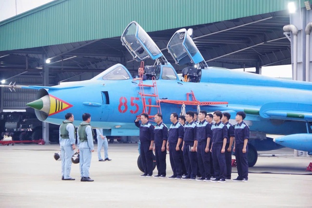 Trung đo&agrave;n 929 tổ chức th&agrave;nh c&ocirc;ng ban bay c&aacute;n bộ năm 2026 - Ảnh 2.
