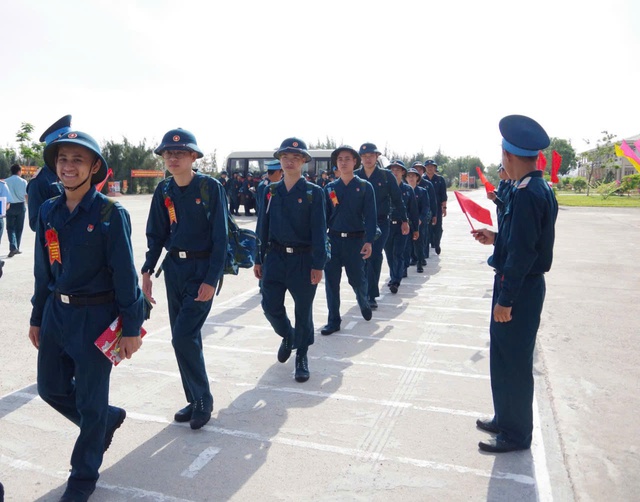 Ấn tượng ng&agrave;y đầu nhập ngũ tại Trung đo&agrave;n 591 - Ảnh 1.