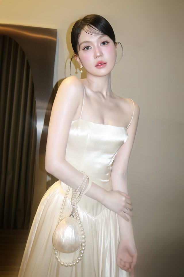 "Nữ ho&agrave;ng nội y" từng khiến đại gia gốc Việt U80 si m&ecirc;, giờ vẫn lẻ b&oacute;ng trong biệt thự 50 tỷ - Ảnh 1.