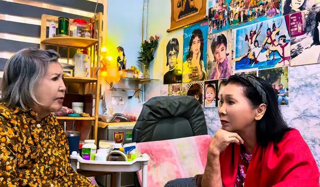 Nữ NSND l&agrave; tiến sĩ: "Họ bảo chỉ cần mời t&ocirc;i đến n&oacute;i tiếng Việt, kh&ocirc;ng cần h&aacute;t"- Ảnh 2.