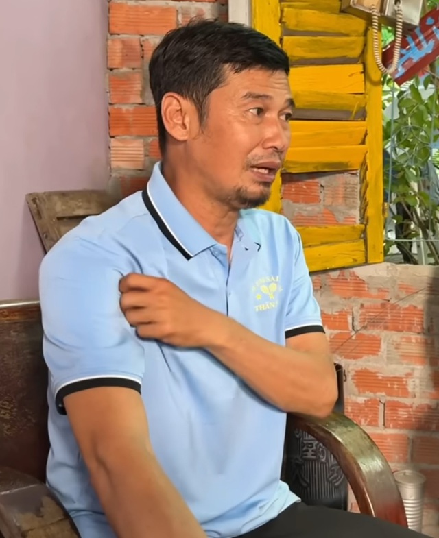 Nam diễn vi&ecirc;n hơn 3 tuổi n&oacute;i thật quan hệ với Việt Hương - Ảnh 1.