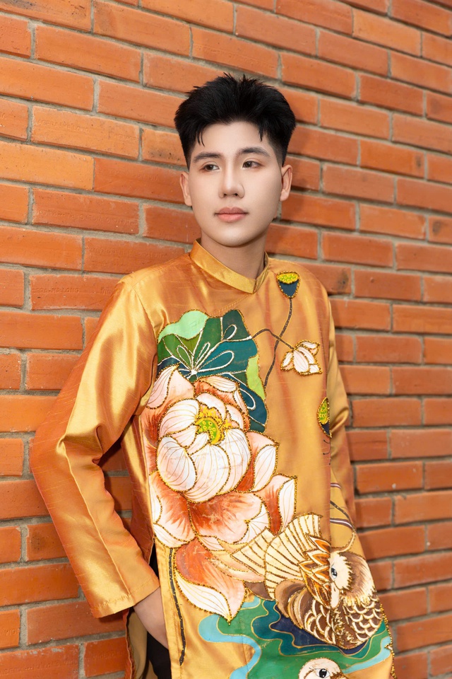 Vũ Trung Lương &ndash; Người mẫu trẻ đảm nhận vị tr&iacute; First Face mở m&agrave;n đ&ecirc;m thời trang tại Lễ hội Đền Tả Phủ, Lạng Sơn  - Ảnh 1.