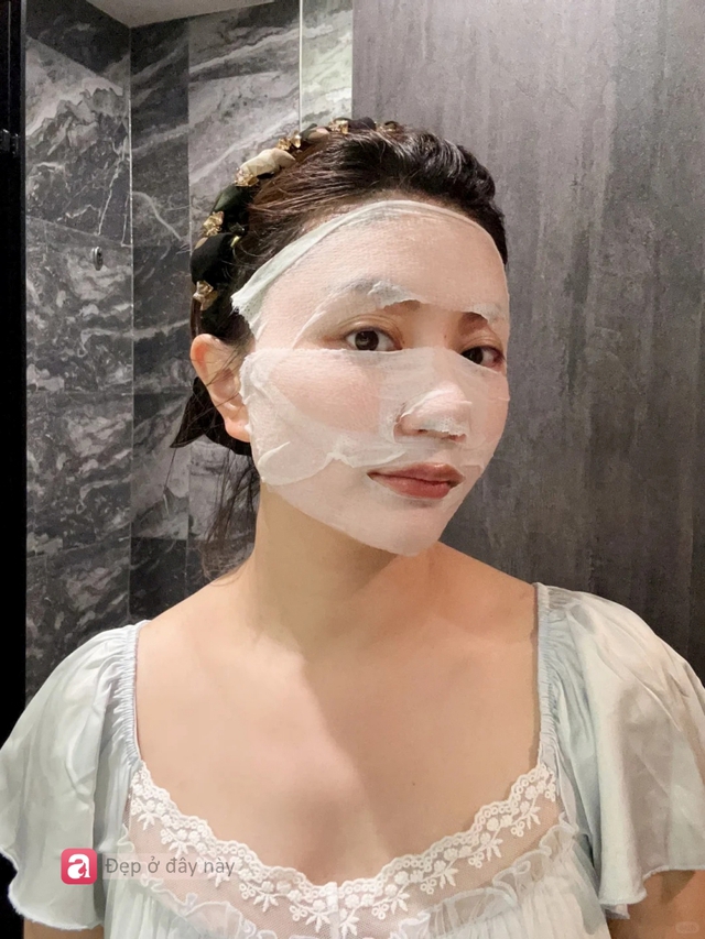 T&ocirc;i từng &ldquo;n&eacute;m tiền qua cửa sổ&rdquo; v&igrave; m&ecirc; spa, cho đến khi nhận ra: Chỉ cần 3 ph&uacute;t đắp lotion mỗi ng&agrave;y, da cũng c&oacute; thể đẹp l&ecirc;n- Ảnh 4.