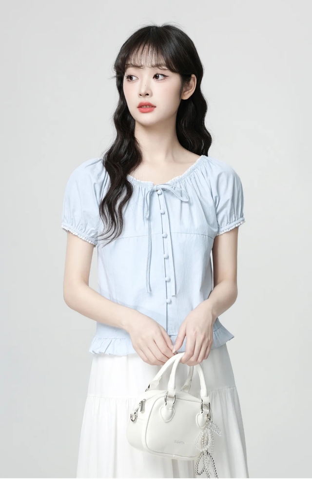 Xanh nhạt – gam màu “nhẹ tênh” nhưng mặc lên là sang: 4 công thức đi làm chuẩn thanh lịch - Ảnh 7.