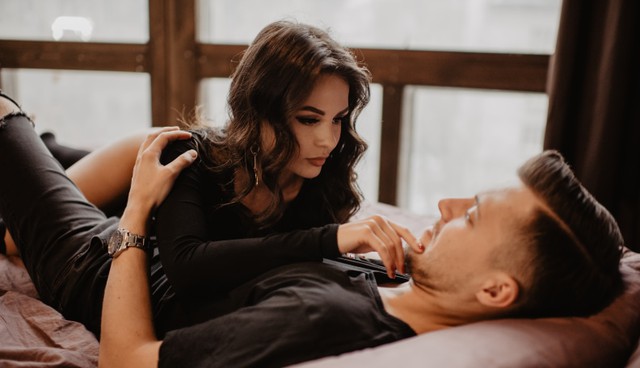 Tần suất “yêu” thế nào là “đẹp”? - Ảnh 1.