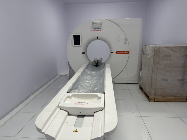 Khai trương Ph&ograve;ng kh&aacute;m Đa khoa Huyện Sử: Cột mốc mới cho y tế tuyến cơ sở v&agrave; m&oacute;n qu&agrave; &ldquo;tầm so&aacute;t ung thư 0 đồng&rdquo; cho người d&acirc;n C&agrave; Mau - Ảnh 4.