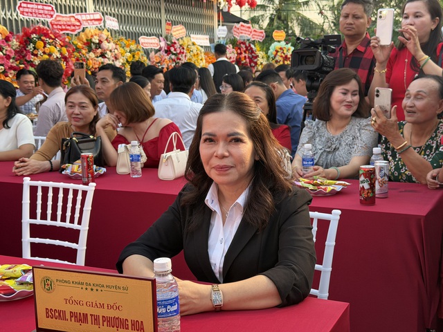 Khai trương Ph&ograve;ng kh&aacute;m Đa khoa Huyện Sử: Cột mốc mới cho y tế tuyến cơ sở v&agrave; m&oacute;n qu&agrave; &ldquo;tầm so&aacute;t ung thư 0 đồng&rdquo; cho người d&acirc;n C&agrave; Mau - Ảnh 2.