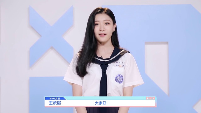 Hoa khôi showbiz xinh như ánh dương bị đình chỉ toàn bộ hoạt động, nay được bắt gặp tìm việc pha chế cafe - Ảnh 1.