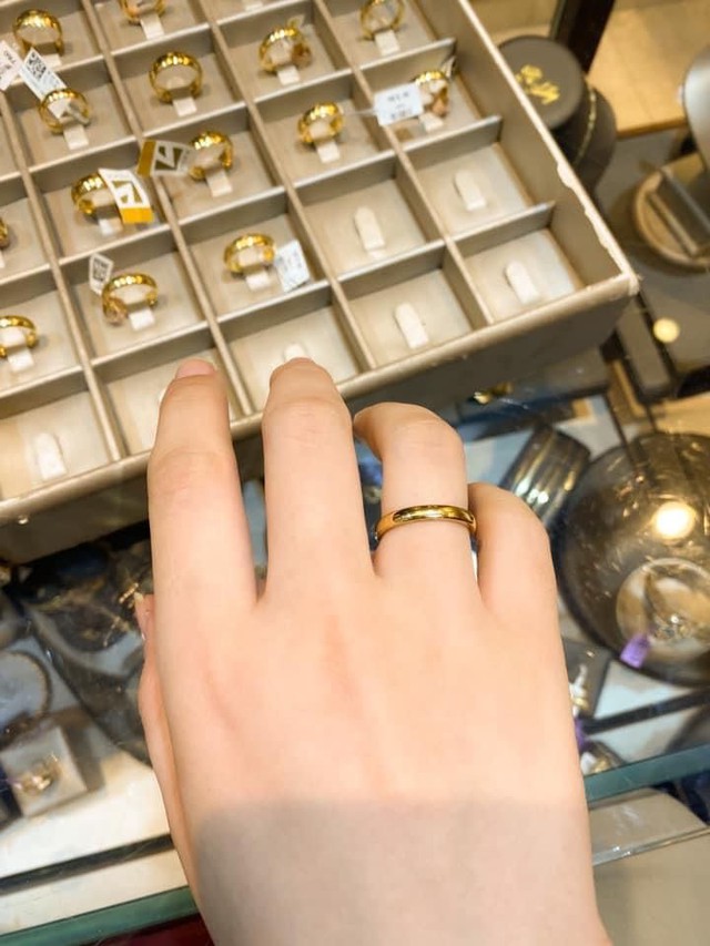 90% người hiểu sai điều n&agrave;y về mua v&agrave;ng: Kh&ocirc;ng phải cứ mua l&agrave; giữ được tiền - Ảnh 1.