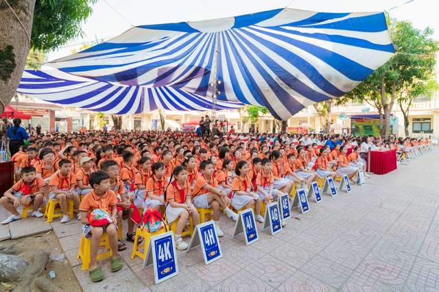 1.500 thiếu nhi tham dự ng&agrave;y hội &ldquo;Thiếu nhi Việt Nam - Học tập tốt, r&egrave;n luyện chăm&rdquo; tại tỉnh Nghệ An - Ảnh 1.