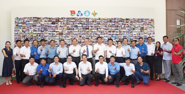 25 năm Mùa hè xanh và những trái tim không mỏi: Dấu chân thầm lặng, dấu ấn rực rỡ - Ảnh 4.