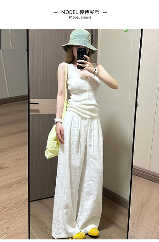 Kh&ocirc;ng h&agrave;ng hiệu, kh&ocirc;ng logo: Mặc c&agrave;ng &iacute;t chi tiết, v&igrave; sao lại c&agrave;ng sang? - Ảnh 9.