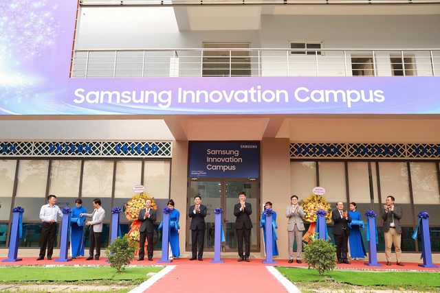 Ch&iacute;nh thức khởi động chương tr&igrave;nh đ&agrave;o tạo nh&acirc;n t&agrave;i c&ocirc;ng nghệ Samsung Iinnovation Campus 2026 - Ảnh 2.